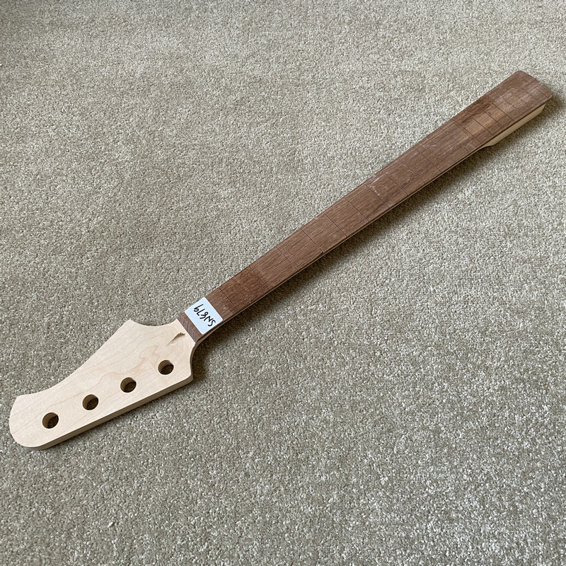 Bass Guitar Fretless - SN879 未完成ベースギターネック 4 弦フレットなし メープル +
