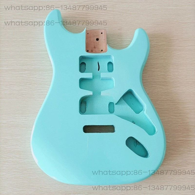 Musical Instrument Diy - STメタルシャンパンゴールドエレキギター、ポプラ材使用、改造DIY、学生・プロ向け、サーフィンググリーンボディ、楽器